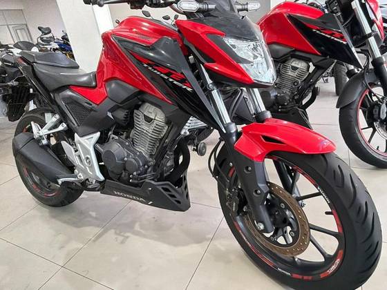 HONDA CB 300F TWISTER CBS HONDA CB 300F TWISTER CBS